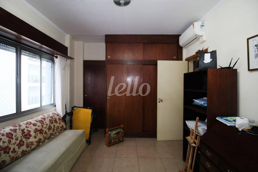 SUÍTE 2 de Apartamento à venda, Padrão com 224 m², 3 quartos e 1 vaga em Jardim Paulista - São Paulo