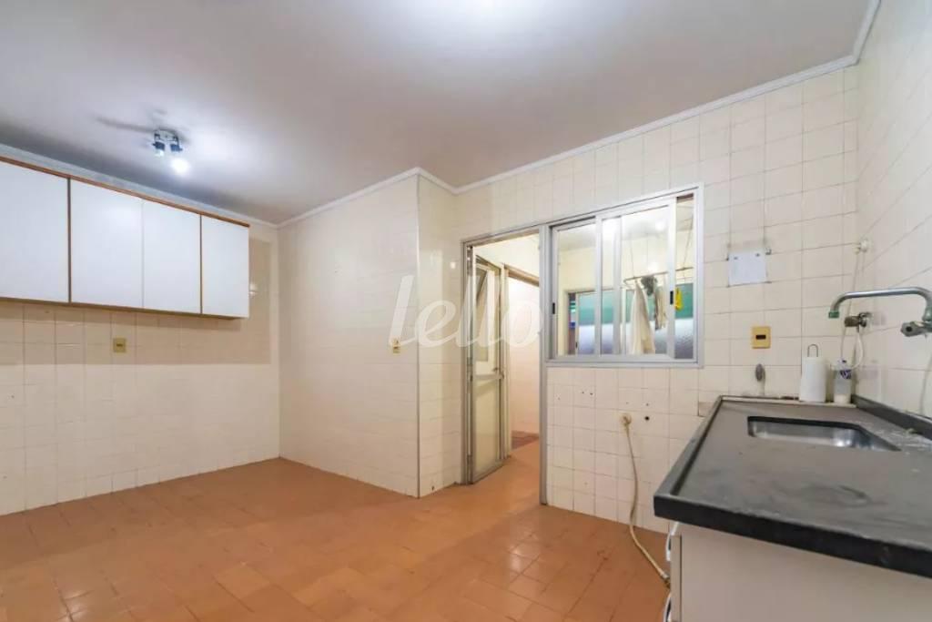 COZINHA de Apartamento à venda, Padrão com 96 m², 2 quartos e 1 vaga em Vila Bastos - Santo André