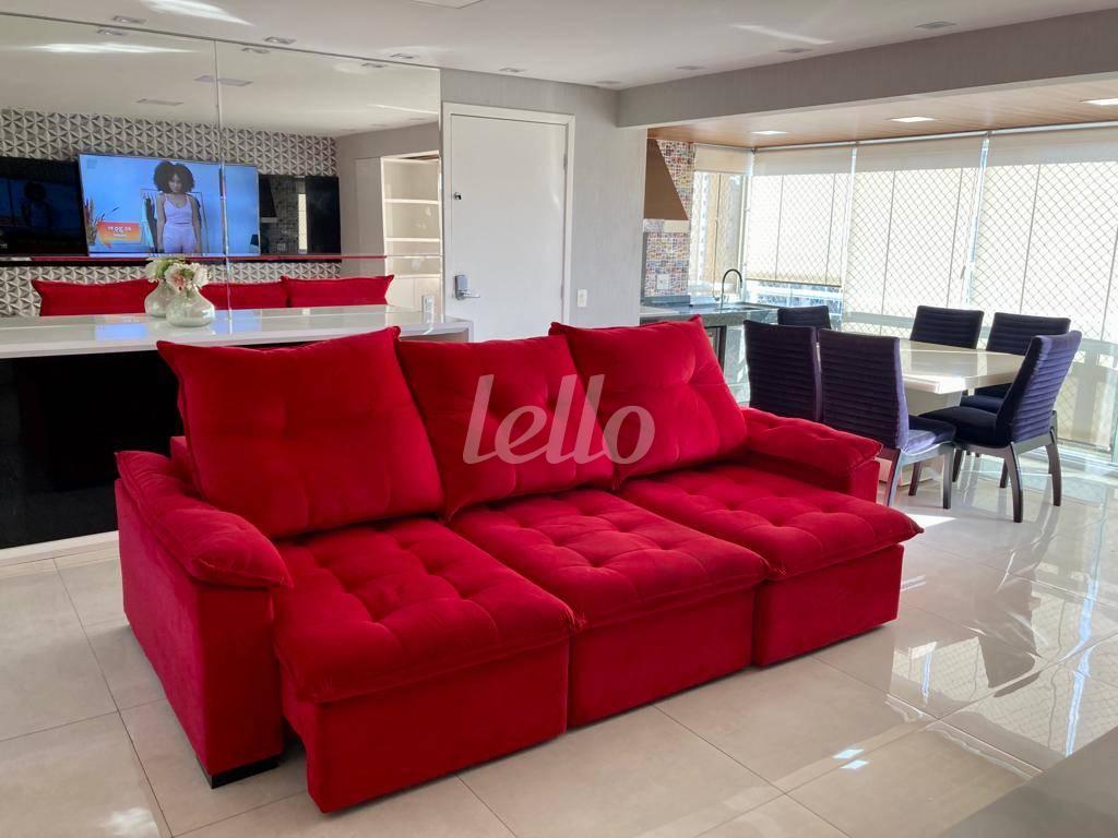 SALA DOIS AMBIENTES de Apartamento à venda, Padrão com 140 m², 4 quartos e 4 vagas em Centro - Santo André