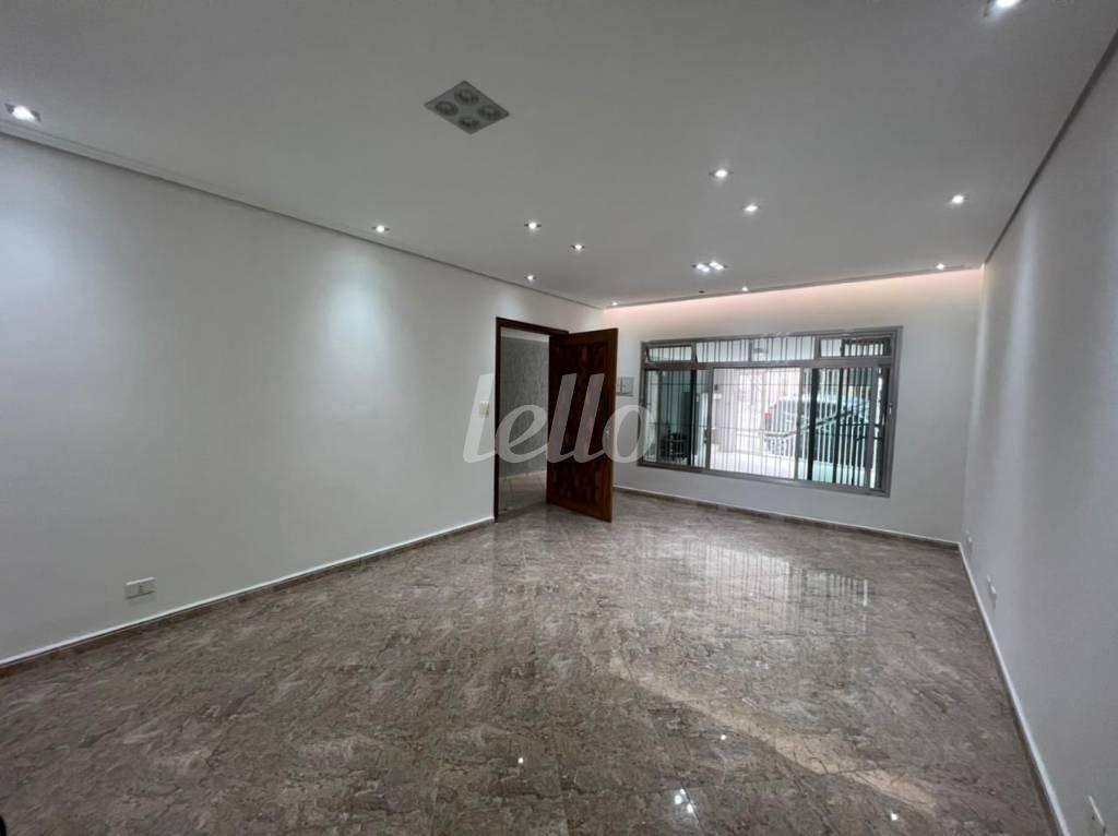 SALA de Casa à venda, assobradada com 94 m², 3 quartos e 2 vagas em Vila Ema - São Paulo