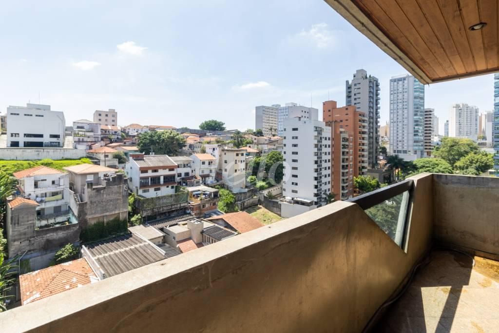 VARANDA de Apartamento à venda, Padrão com 198 m², 4 quartos e 3 vagas em Vila Mariana - São Paulo