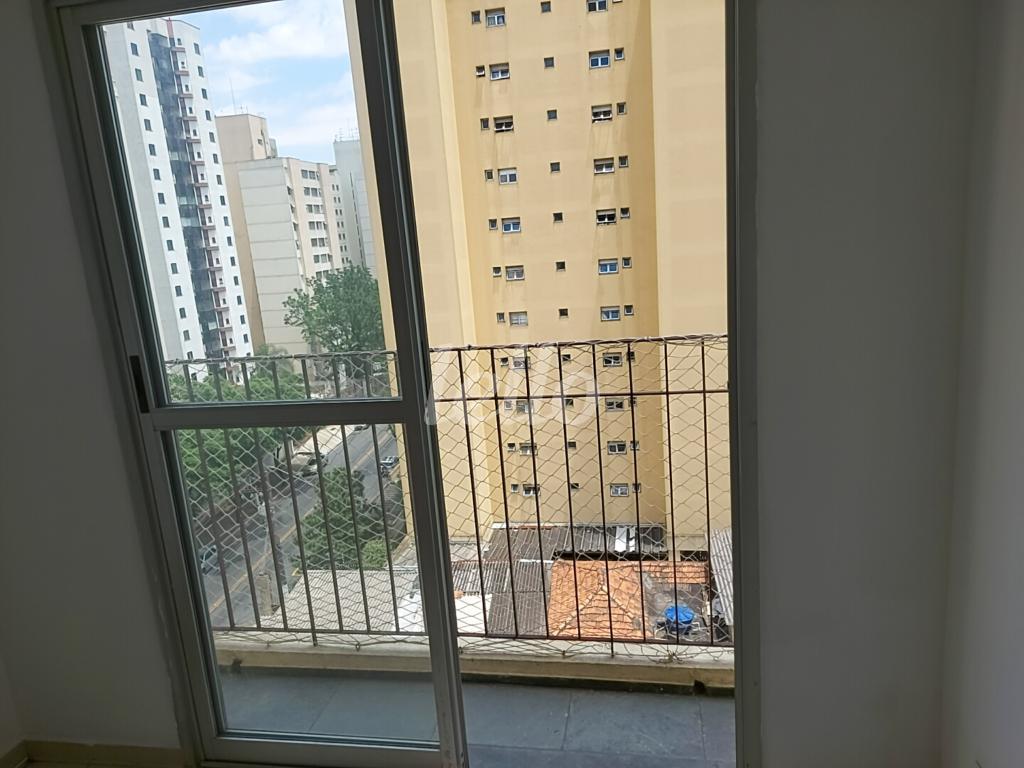 SACADA de Apartamento à venda, Padrão com 67 m², 2 quartos e 1 vaga em Vila Prudente - São Paulo