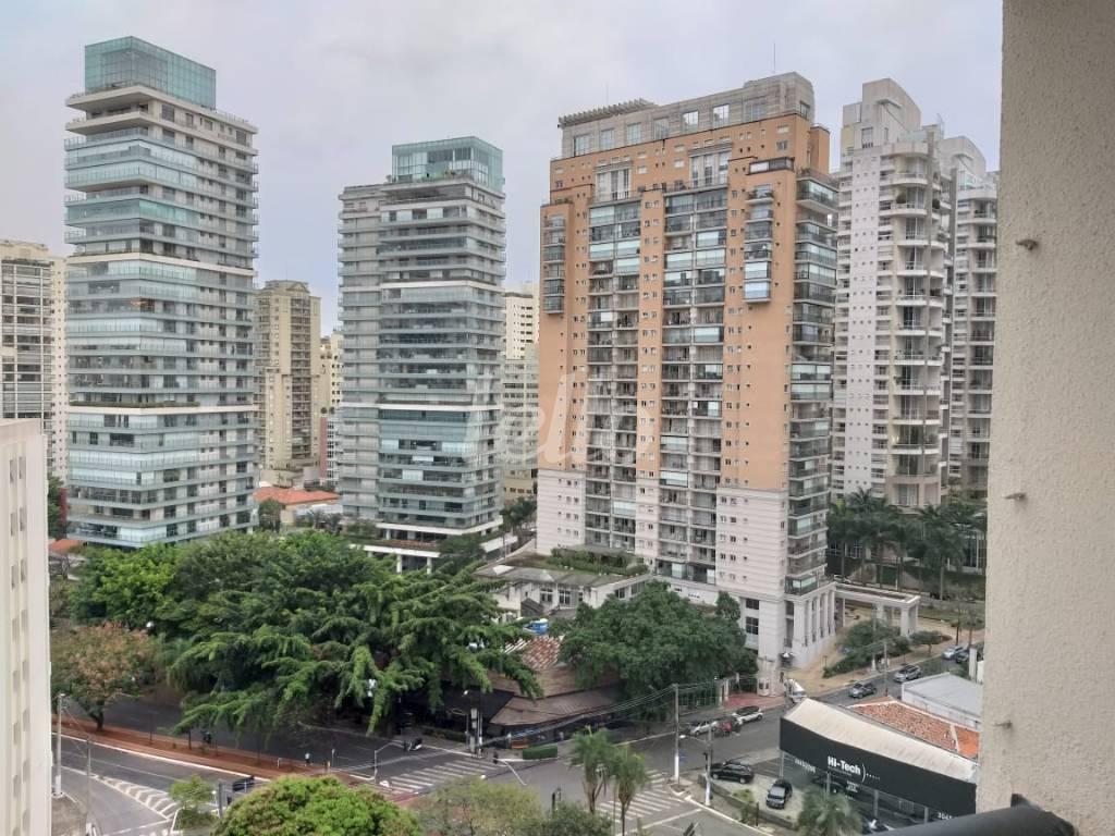 VISTA de Apartamento à venda, Duplex com 65 m², 2 quartos e 2 vagas em Vila Uberabinha - São Paulo