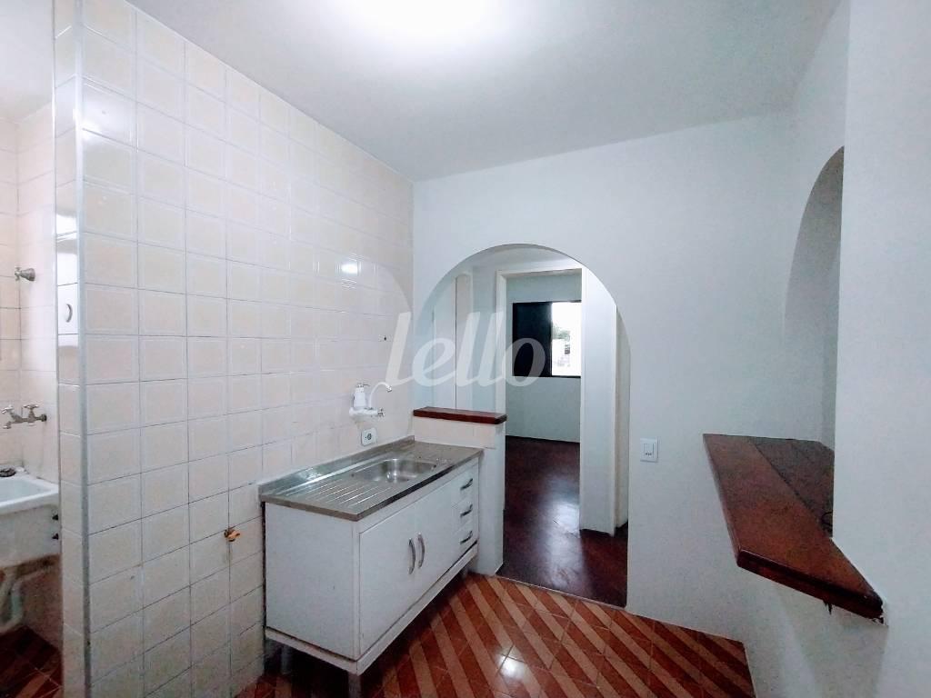COZINHA de Apartamento à venda, Padrão com 50 m², 2 quartos e 1 vaga em Quinta da Paineira - São Paulo