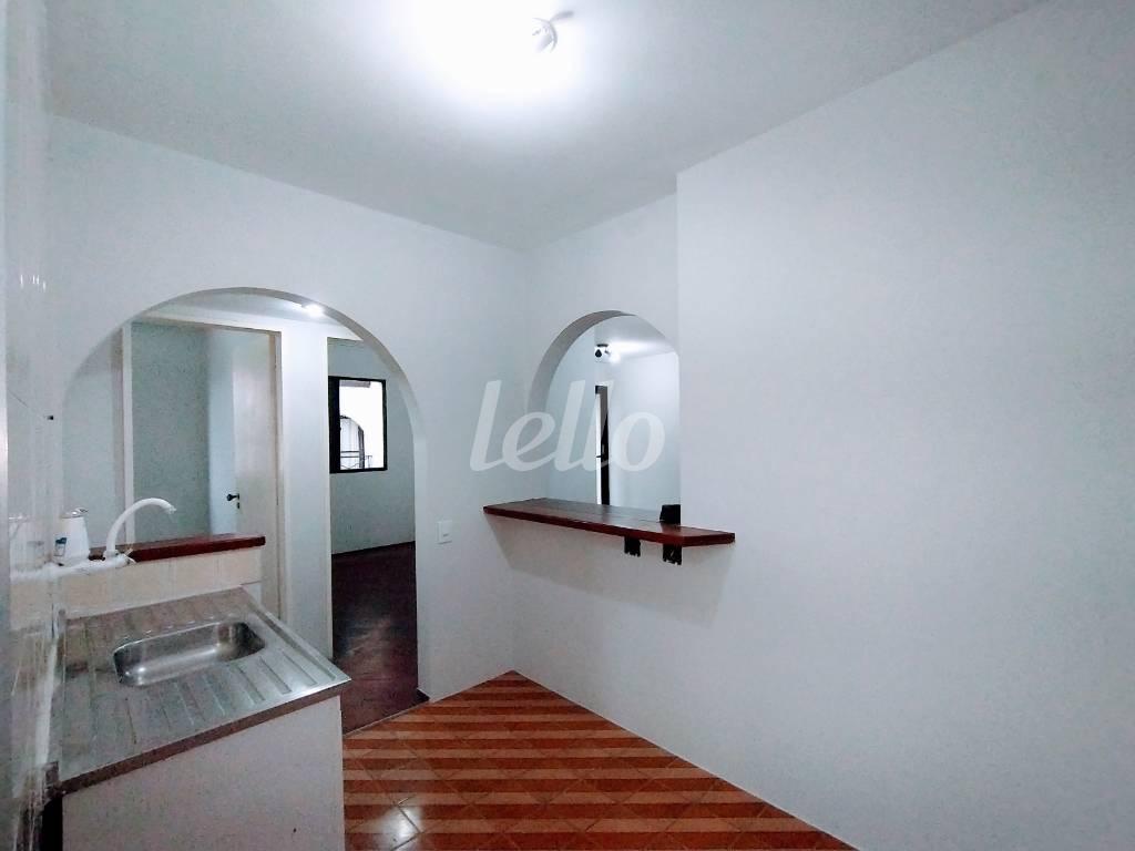 COZINHA de Apartamento à venda, Padrão com 50 m², 2 quartos e 1 vaga em Quinta da Paineira - São Paulo