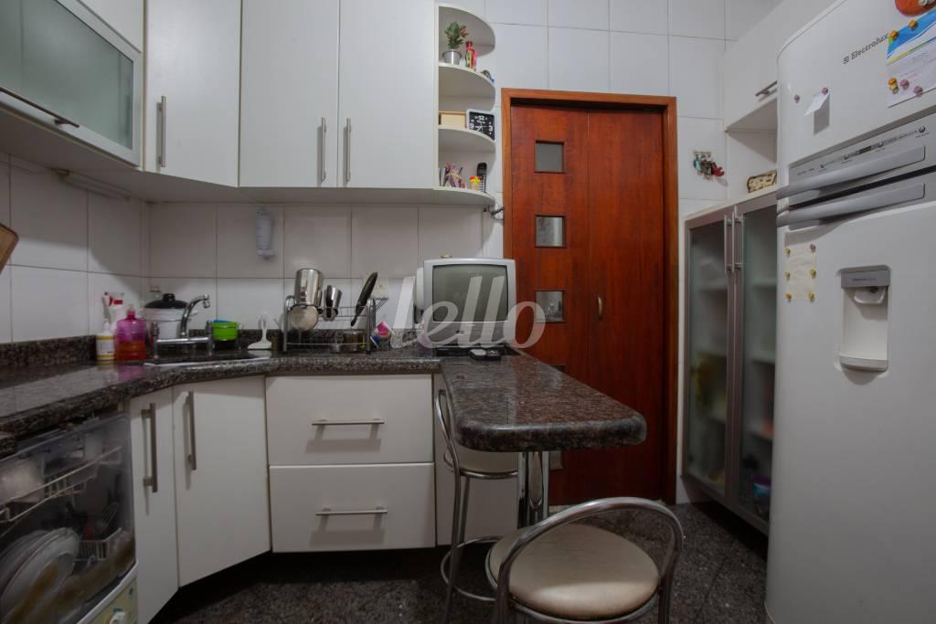 COZINHA de Casa à venda, sobrado com 128 m², 3 quartos e 2 vagas em Belenzinho - São Paulo
