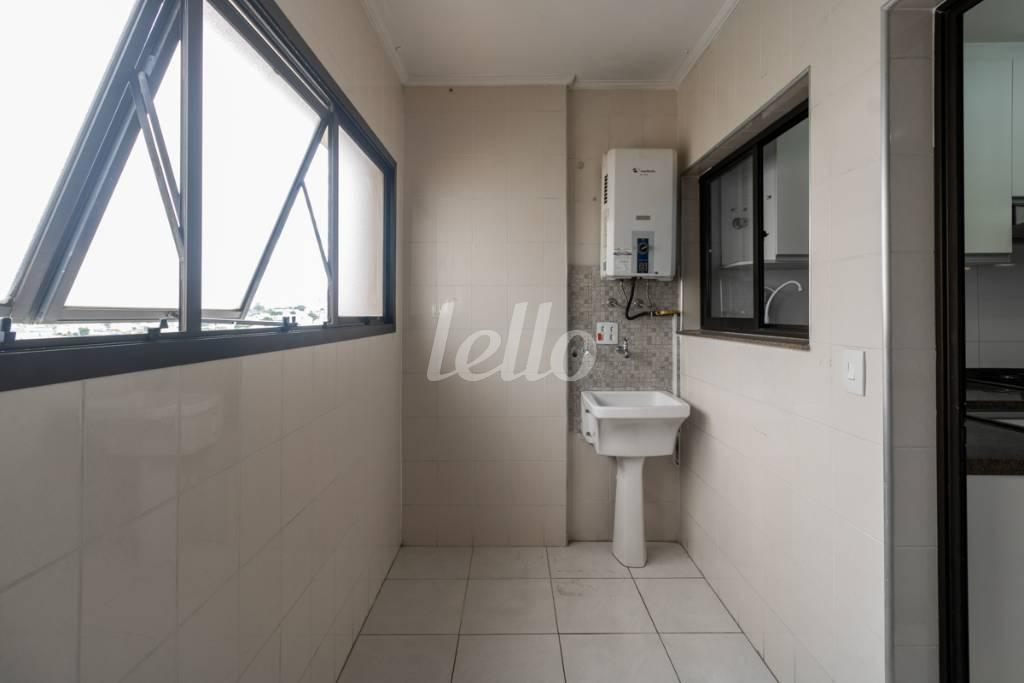 ÁREA DE SERVIÇO de Apartamento para alugar, Padrão com 127 m², 3 quartos e 2 vagas em Vila Marina - Santo André