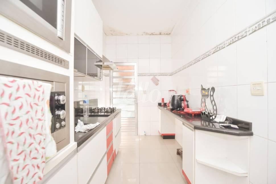 10A de Casa à venda, sobrado com 243 m², 3 quartos e 2 vagas em Penha de França - São Paulo
