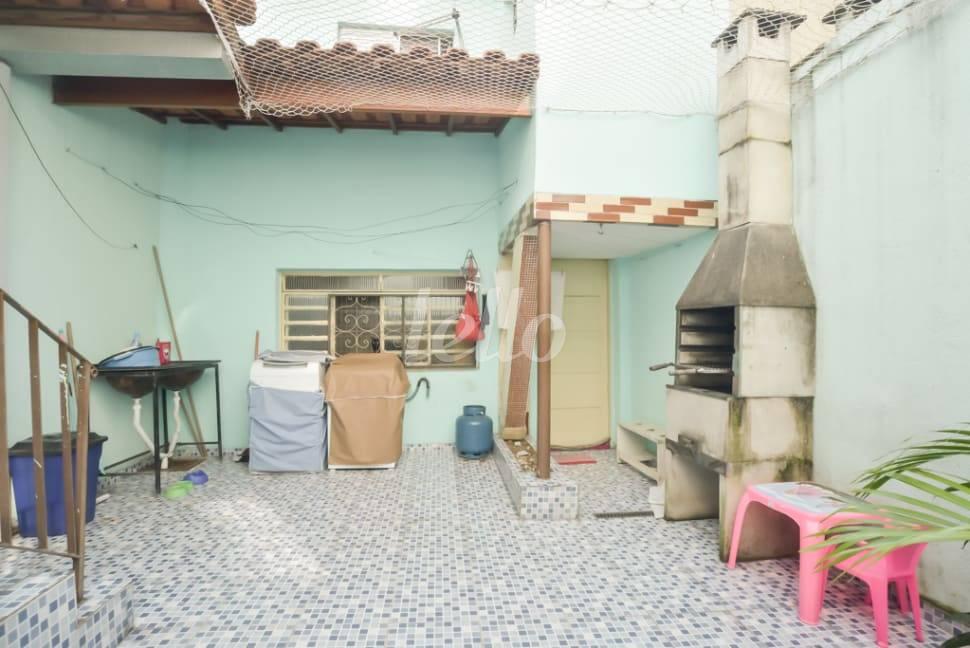 12 de Casa à venda, sobrado com 243 m², 3 quartos e 2 vagas em Penha de França - São Paulo
