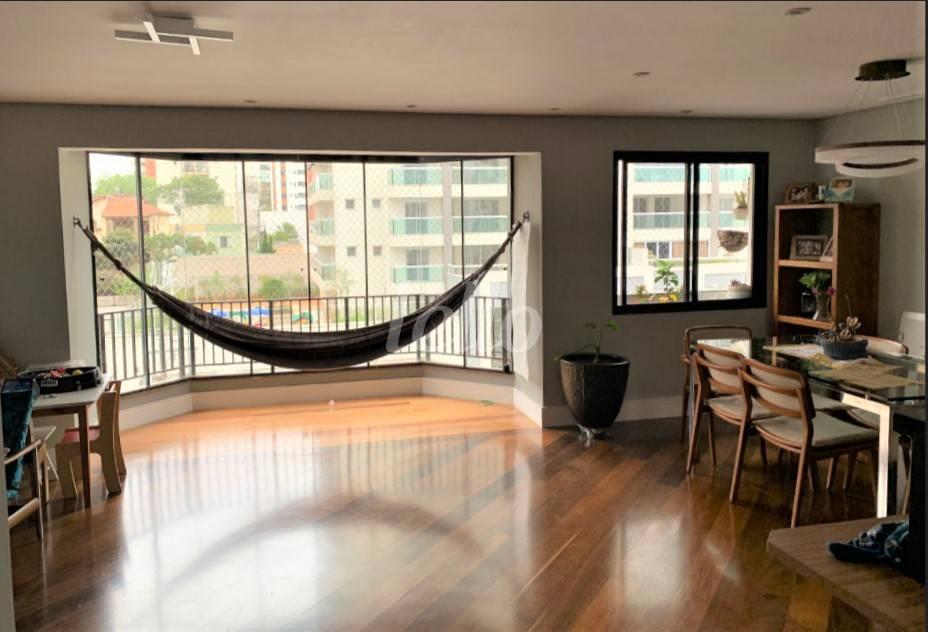 SALA de Apartamento à venda, Padrão com 150 m², 3 quartos e 2 vagas em Vila Mascote - São Paulo