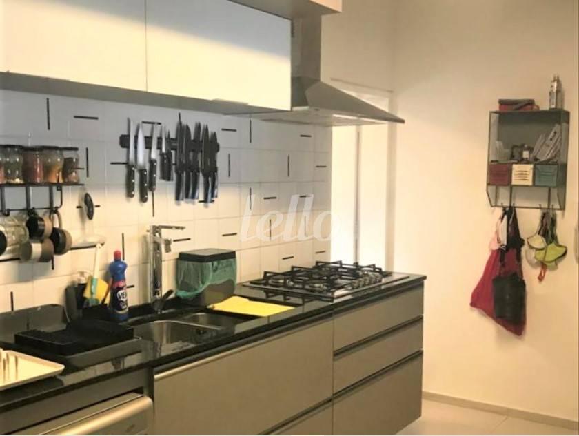 COZINHA de Apartamento à venda, Padrão com 108 m², 3 quartos e 1 vaga em Indianópolis - São Paulo
