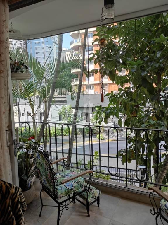 VARANDA de Apartamento à venda, Padrão com 200 m², 3 quartos e 3 vagas em Santa Cecília - São Paulo