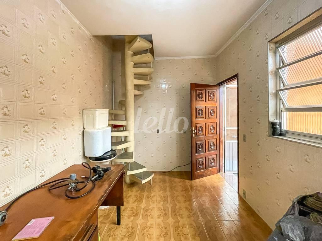 EDÍCULA de Casa à venda, sobrado com 292 m², 3 quartos e 4 vagas em Tatuapé - São Paulo