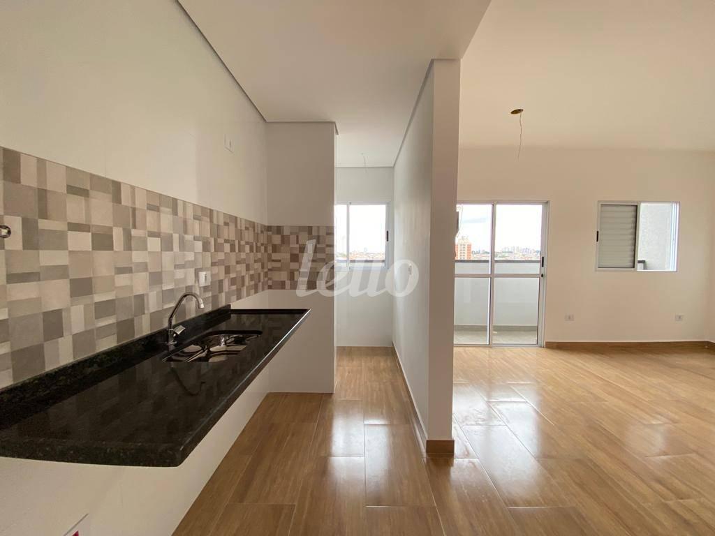 B COZINHA E SALA de Apartamento à venda, Padrão com 30 m², 1 quarto e em Vila Formosa - São Paulo