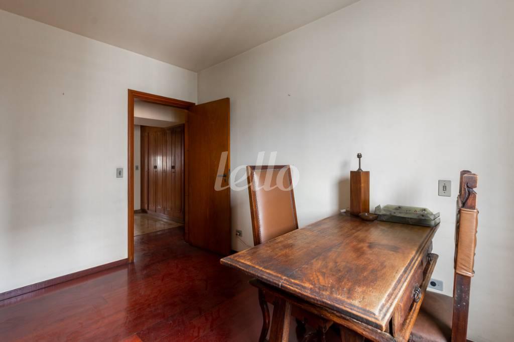 SUITE 1 de Apartamento à venda, Padrão com 301 m², 4 quartos e 4 vagas em Campo Belo - São Paulo