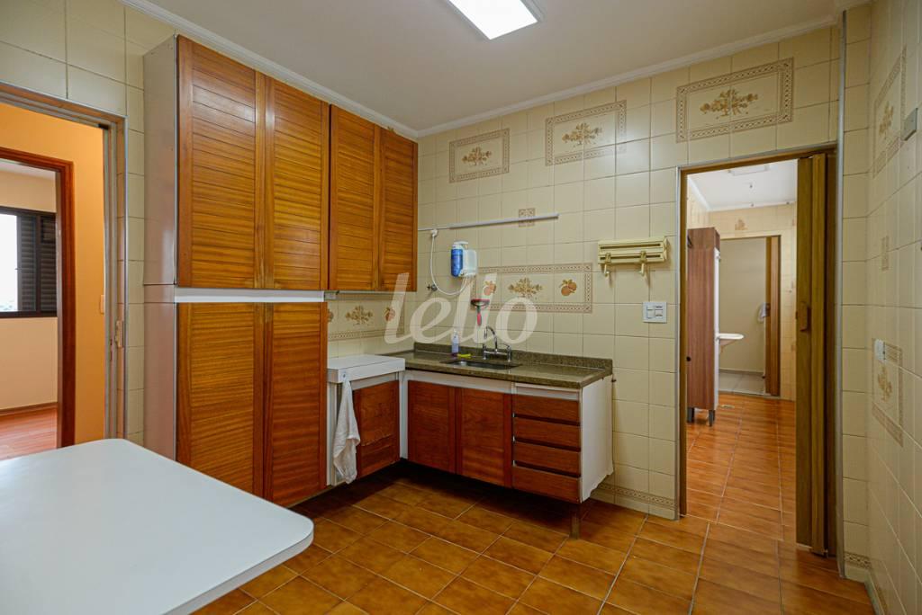COZINHA de Apartamento à venda, Padrão com 93 m², 3 quartos e 1 vaga em Vila Pompeia - São Paulo