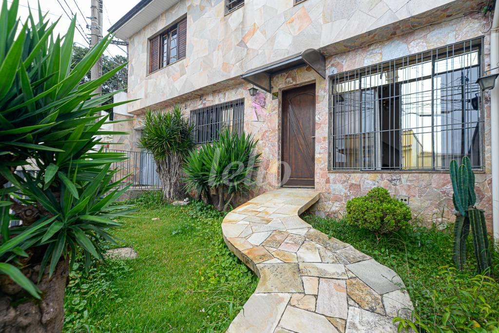 ENTRADA de Casa à venda, sobrado com 147 m², 3 quartos e 2 vagas em Vila Mariana - São Paulo