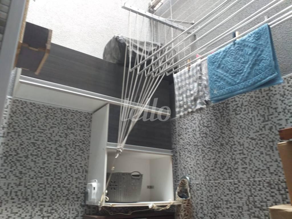 LAVANDERÍA de Casa à venda, em condomínio - sobrado com 62 m², 3 quartos e 2 vagas em Alto da Moóca - São Paulo