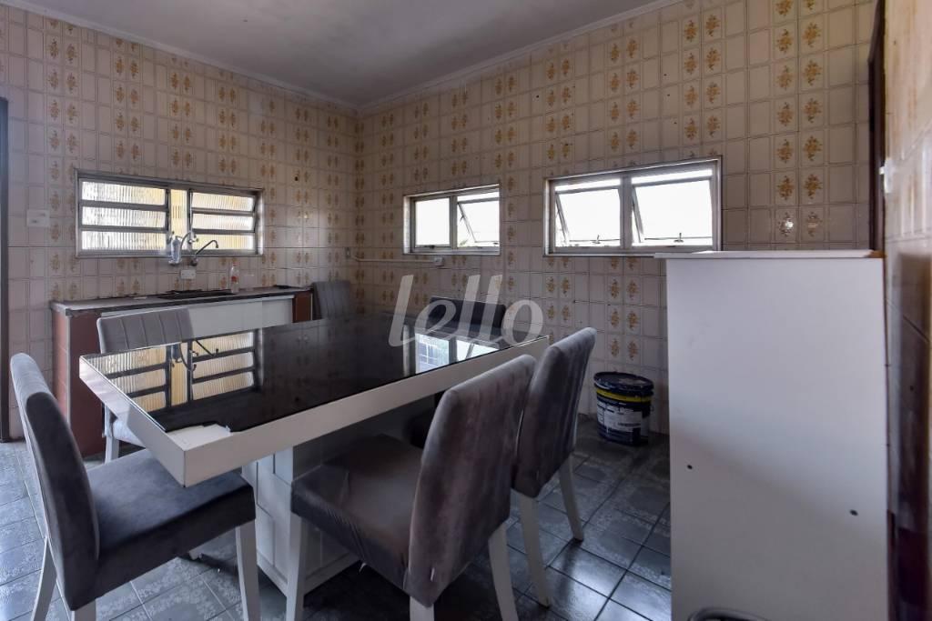 COZINHA de Casa à venda, térrea com 200 m², 3 quartos e 1 vaga em Vila São João - São Bernardo do Campo