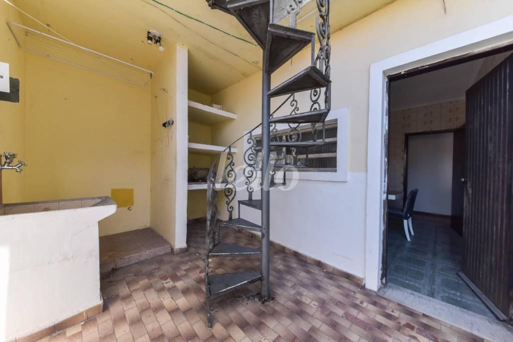 ÁREA EXTERNA de Casa à venda, térrea com 200 m², 3 quartos e 1 vaga em Vila São João - São Bernardo do Campo