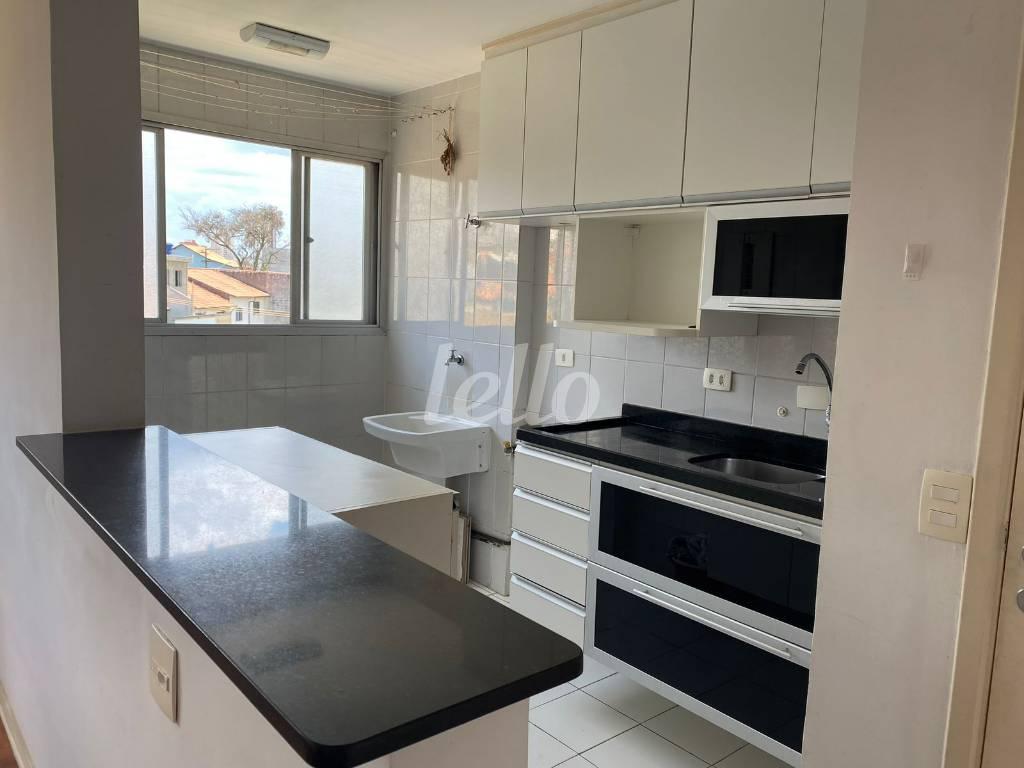 COZINHA / ÁREA DE SERVIÇO de Apartamento à venda, Padrão com 40 m², 1 quarto e 1 vaga em Vila Brasilio Machado - São Paulo