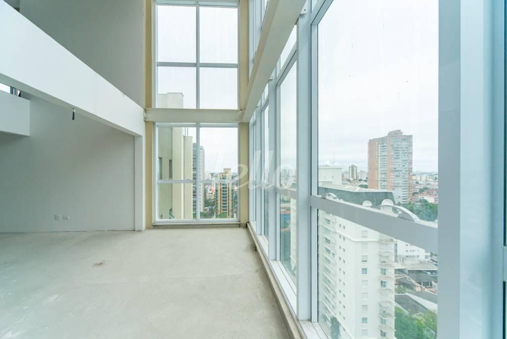 SALA de Apartamento à venda, cobertura - Padrão com 360 m², 4 quartos e 6 vagas em Campestre - Santo André