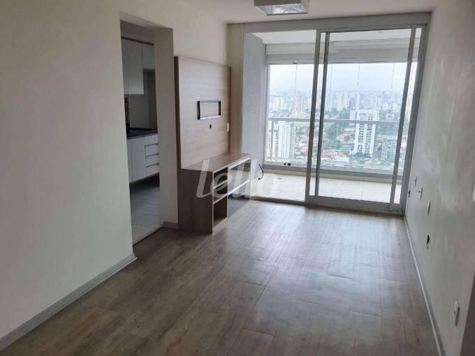 SALA de Apartamento para alugar, Padrão com 50 m², 1 quarto e 1 vaga em Brooklin Paulista - São Paulo