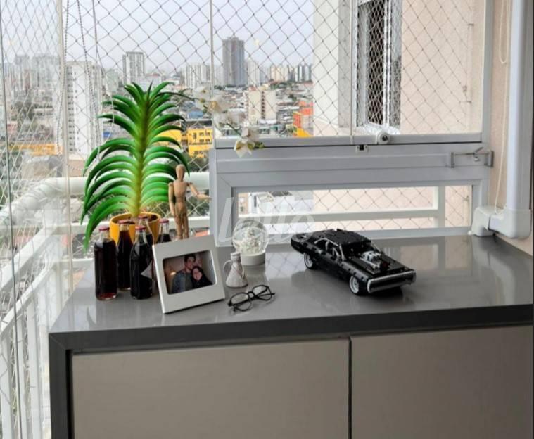 VARANDA de Apartamento à venda, Padrão com 72 m², 2 quartos e 2 vagas em Cambuci - São Paulo