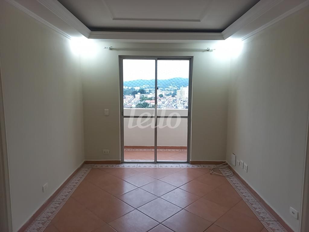 SALA de Apartamento para alugar, Padrão com 74 m², 2 quartos e 1 vaga em Vila Mazzei - São Paulo