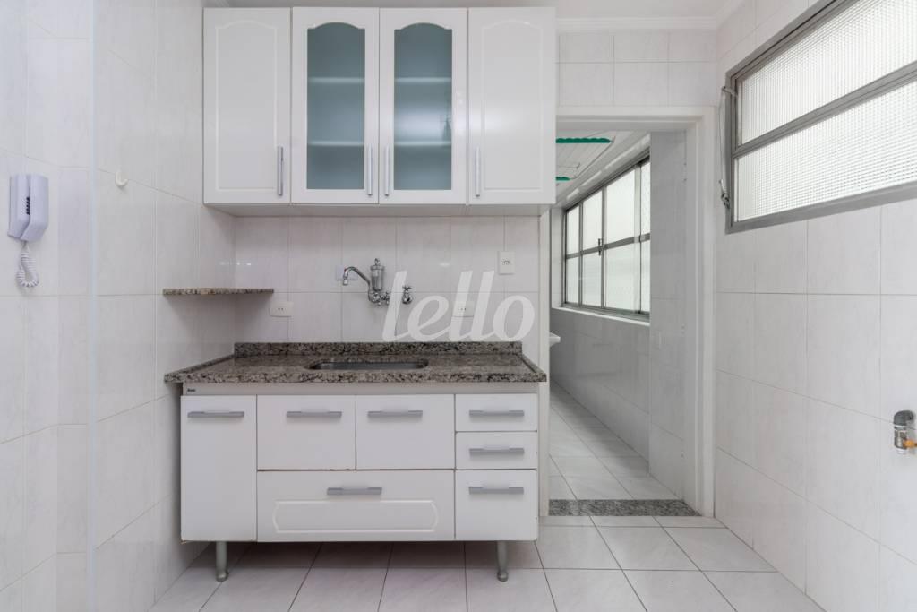 COZINHA de Apartamento para alugar, Padrão com 72 m², 2 quartos e 1 vaga em Vila Prudente - São Paulo