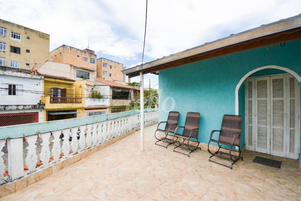 VARANDA de Casa à venda, sobrado com 180 m², 3 quartos e 3 vagas em Jardim Toscana - Guarulhos