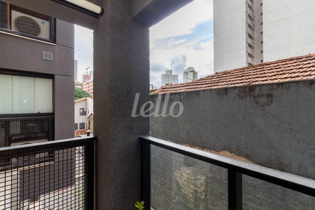 VARANDA de Apartamento à venda, Studio com 27 m², 1 quarto e em Pinheiros - São Paulo