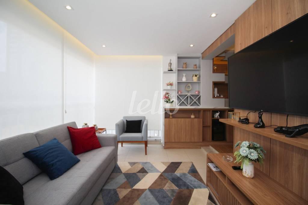 VARANDA de Apartamento para alugar, Padrão com 60 m², 1 quarto e 1 vaga em Itaim Bibi - São Paulo