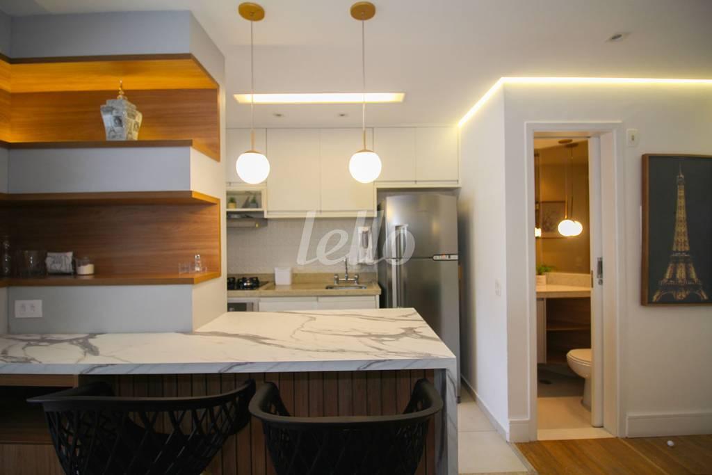 COZINHA de Apartamento para alugar, Padrão com 60 m², 1 quarto e 1 vaga em Itaim Bibi - São Paulo