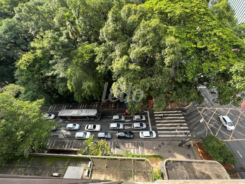 VISTA EXTERNA de Sala / Conjunto à venda, Padrão com 43 m², e em Jardins - São Paulo