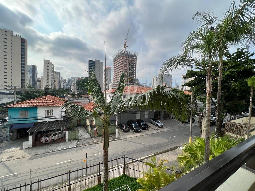 VISTA EXTERNA de Apartamento à venda, Padrão com 160 m², 4 quartos e 3 vagas em Vila Olímpia - São Paulo