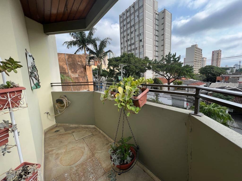 TERRAÇO de Apartamento à venda, Padrão com 160 m², 4 quartos e 3 vagas em Vila Olímpia - São Paulo
