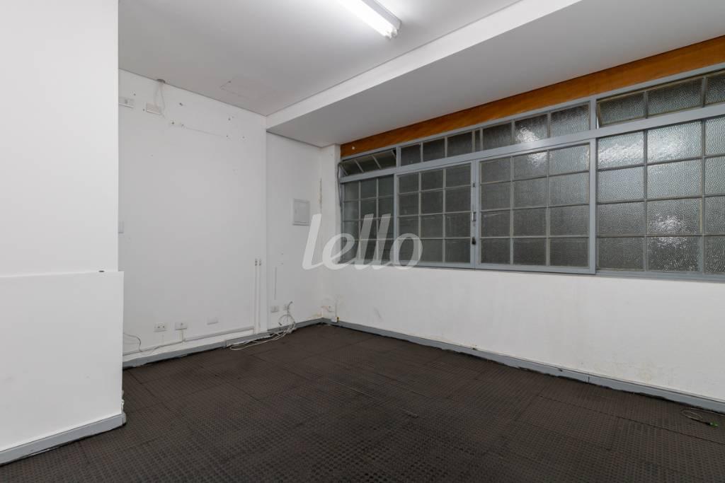 24 SALA 5 de Casa para alugar, sobrado com 151 m², e 2 vagas em Vila Pompeia - São Paulo