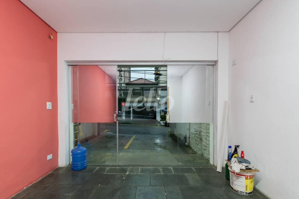 02 ENTRADA de Casa para alugar, sobrado com 151 m², e 2 vagas em Vila Pompeia - São Paulo