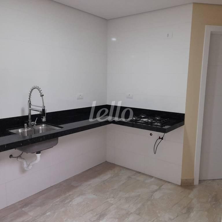 COZINHA de Apartamento à venda, Padrão com 62 m², 2 quartos e 1 vaga em Vila Scarpelli - Santo André