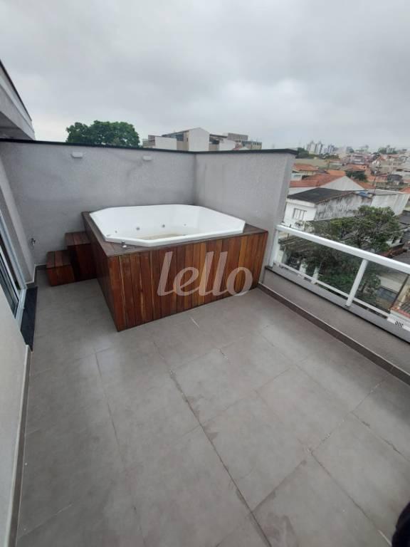COBERTURA COM JACUZZI de Apartamento à venda, Padrão com 110 m², 3 quartos e 2 vagas em Vila Scarpelli - Santo André