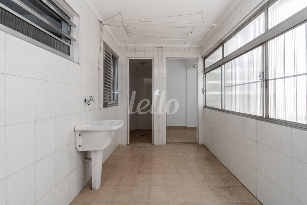 24 ÁREA DE SERVIÇO de Apartamento para alugar, Padrão com 96 m², 2 quartos e 1 vaga em Vila Romana - São Paulo