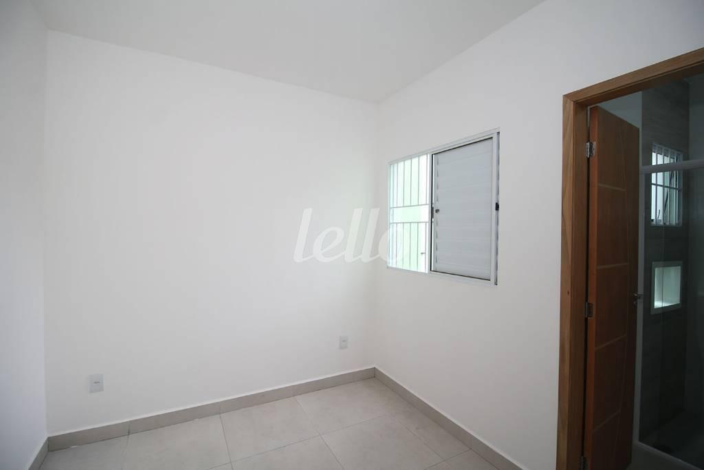 DORMITÓRIO de Casa para alugar, sobrado com 32 m², 1 quarto e em Vila Santo Estéfano - São Paulo