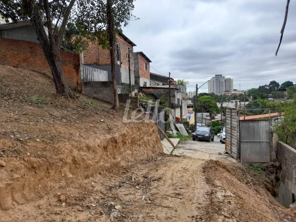 WHATSAPP IMAGE 2023-01-25 AT 14 de Área / Terreno à venda, Padrão com 900 m², e em Vila Mazzei - São Paulo