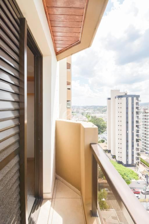 SUÍTE 2 - SACADA de Apartamento à venda, Padrão com 130 m², 4 quartos e 4 vagas em Vila Galvão - Guarulhos