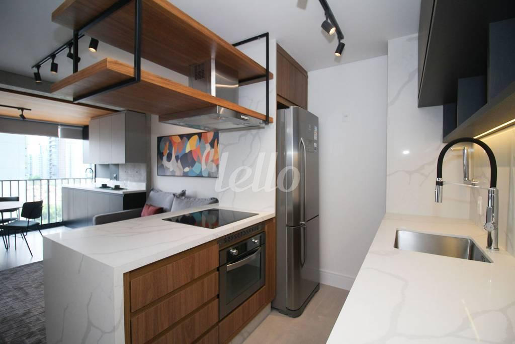 COZINHA de Apartamento à venda, Padrão com 45 m², 1 quarto e 1 vaga em Vila Nova Conceição - São Paulo