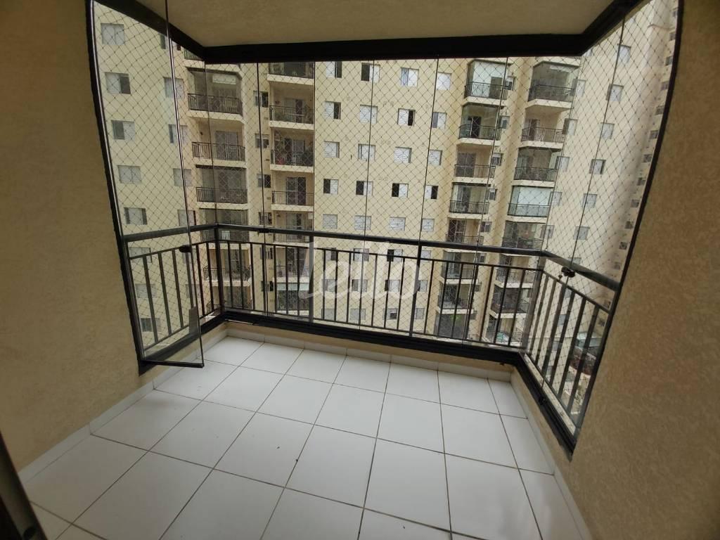 SACADA ENVIDRAÇADA de Apartamento à venda, Padrão com 76 m², 3 quartos e 1 vaga em Picanco - Guarulhos