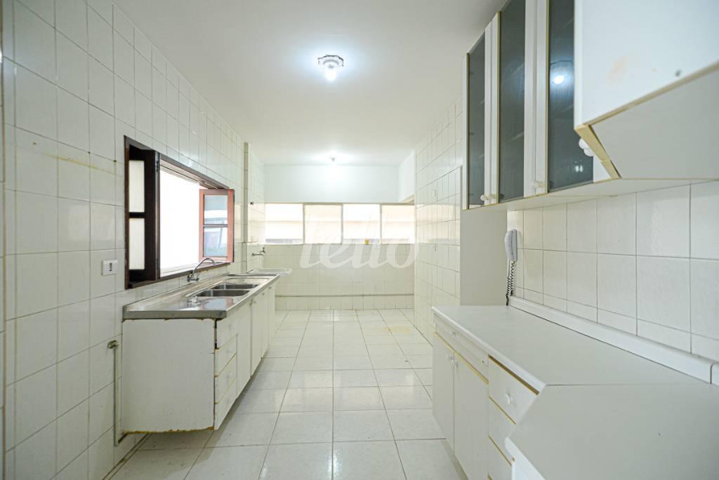 COZINHA de Apartamento à venda, Padrão com 136 m², 3 quartos e 1 vaga em Vila Mariana - São Paulo