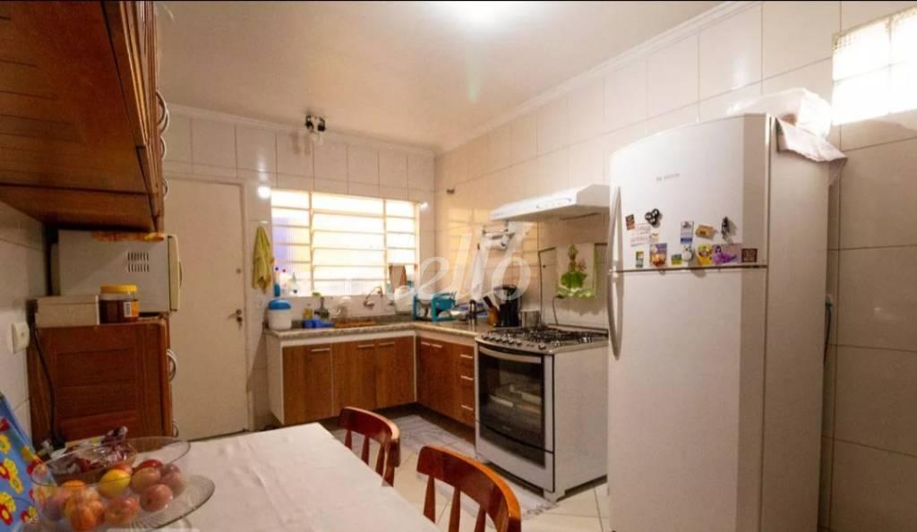 6 de Casa à venda, sobrado com 130 m², 3 quartos e 2 vagas em Vila Ré - São Paulo