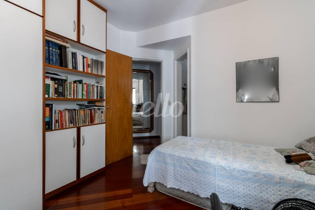SUITE 2 de Apartamento à venda, Padrão com 136 m², 3 quartos e 2 vagas em Pinheiros - São Paulo